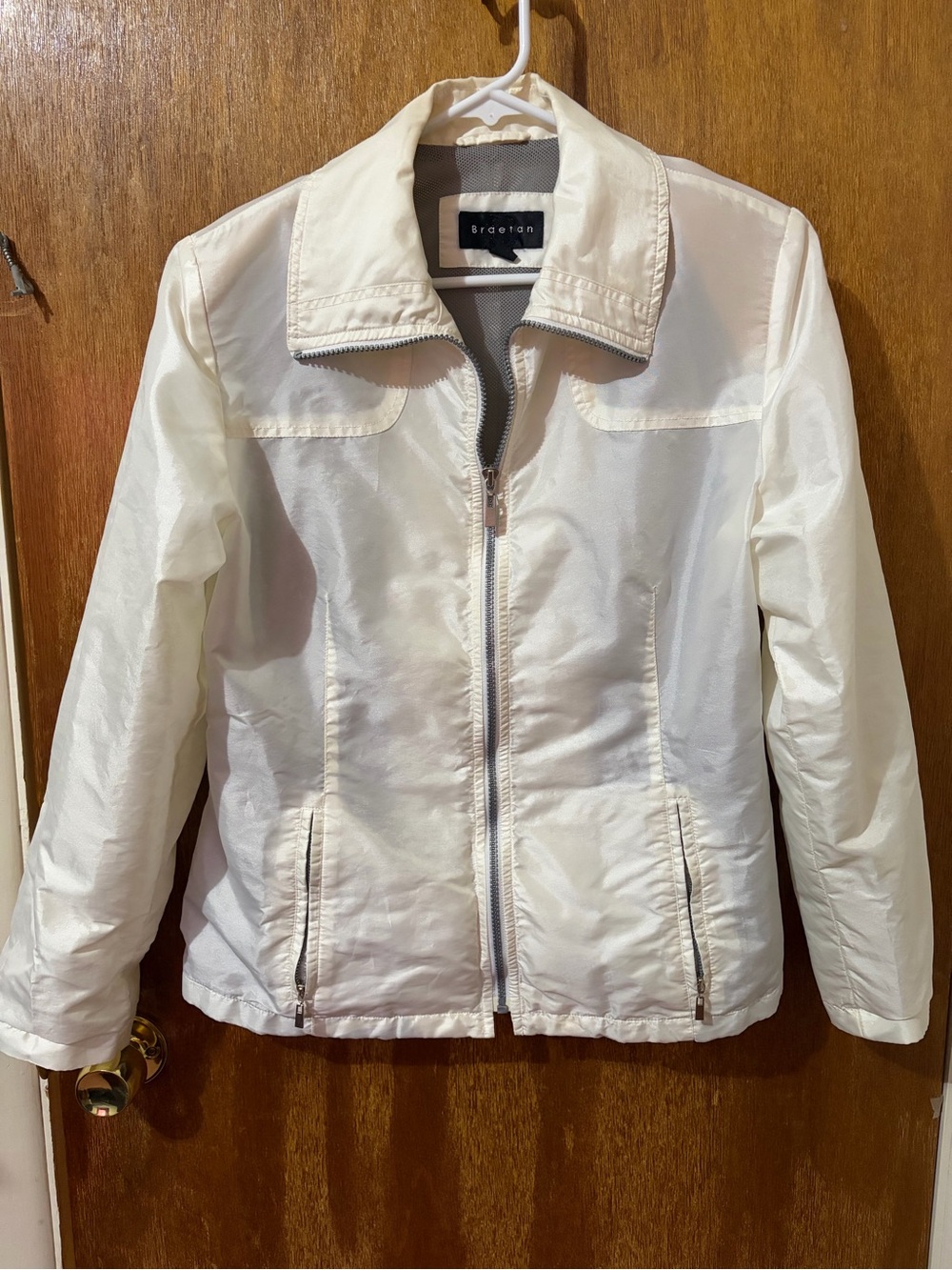 Braetan Off-White Lightweight Zip Jacket